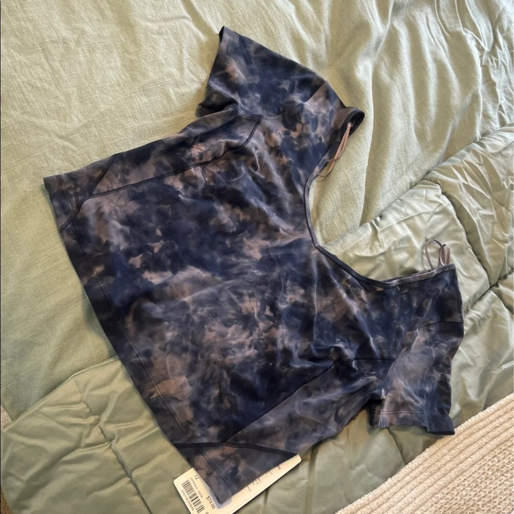 NWT Lululemon Align Crop Tee Size 12 Blue tie dye
